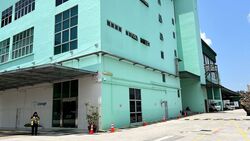 Mandai Link (D25), Warehouse #552627011